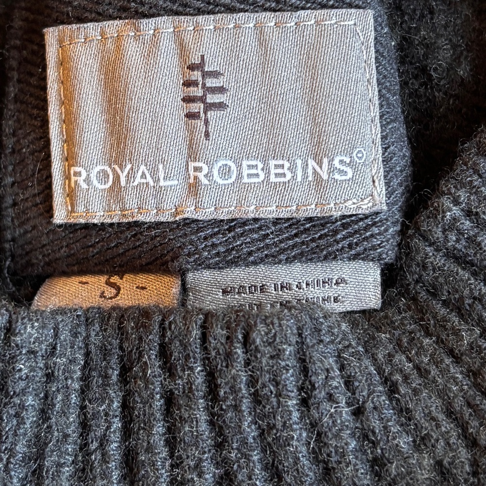 Royal Robbins Grey Wool Nylon Blend Sweater Small - Picture 3 of 4